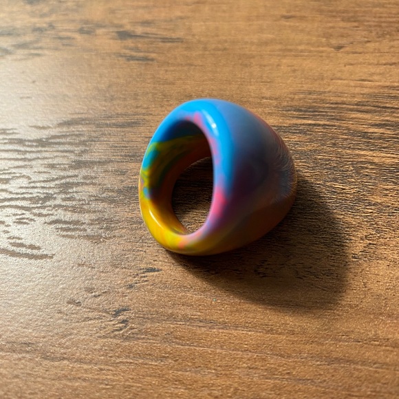 Colorful Statement Ring - Picture 4 of 6